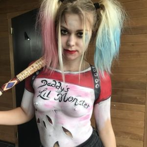 body-painting-suicide-squad-harley-quinn29BCCA5E-3648-0E43-4A70-EEBC669ED70B.jpg